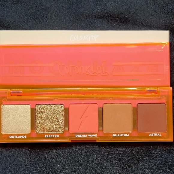 Colourpop Moon Haze Palette - Picture 7 of 11